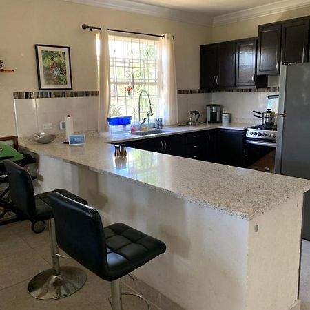 كرايست تشيرش Raivens Nest Bed And Breakfast المظهر الخارجي الصورة