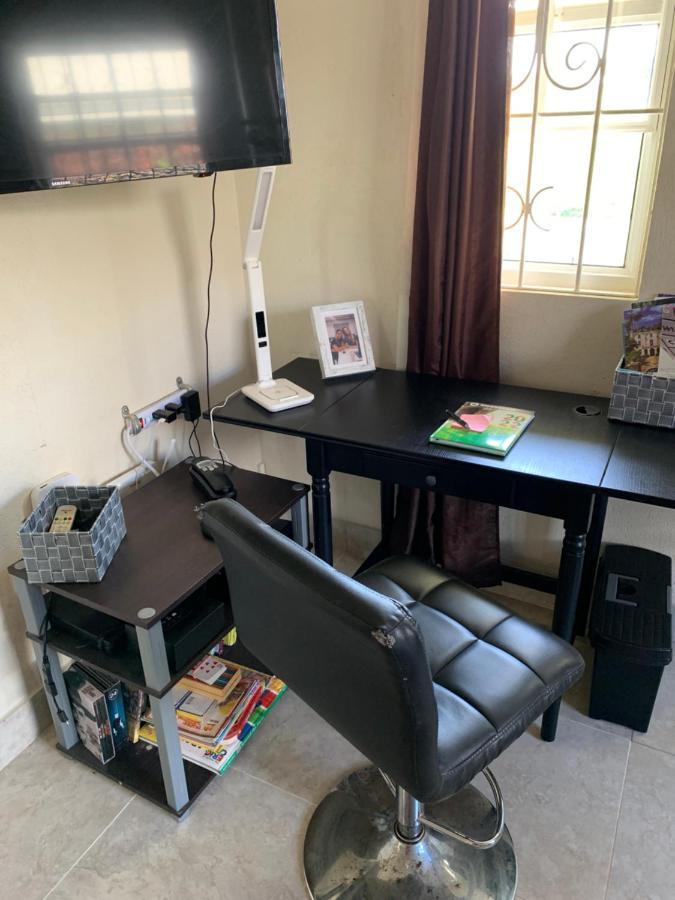 كرايست تشيرش Raivens Nest Bed And Breakfast المظهر الخارجي الصورة